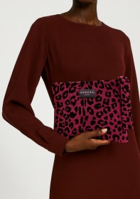 LEOPARD VELVET MAGENTA CLUTCH